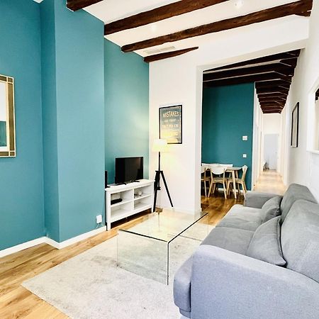 Dplace To Be - Amazing Apartments In Historic Center Madri Exterior foto