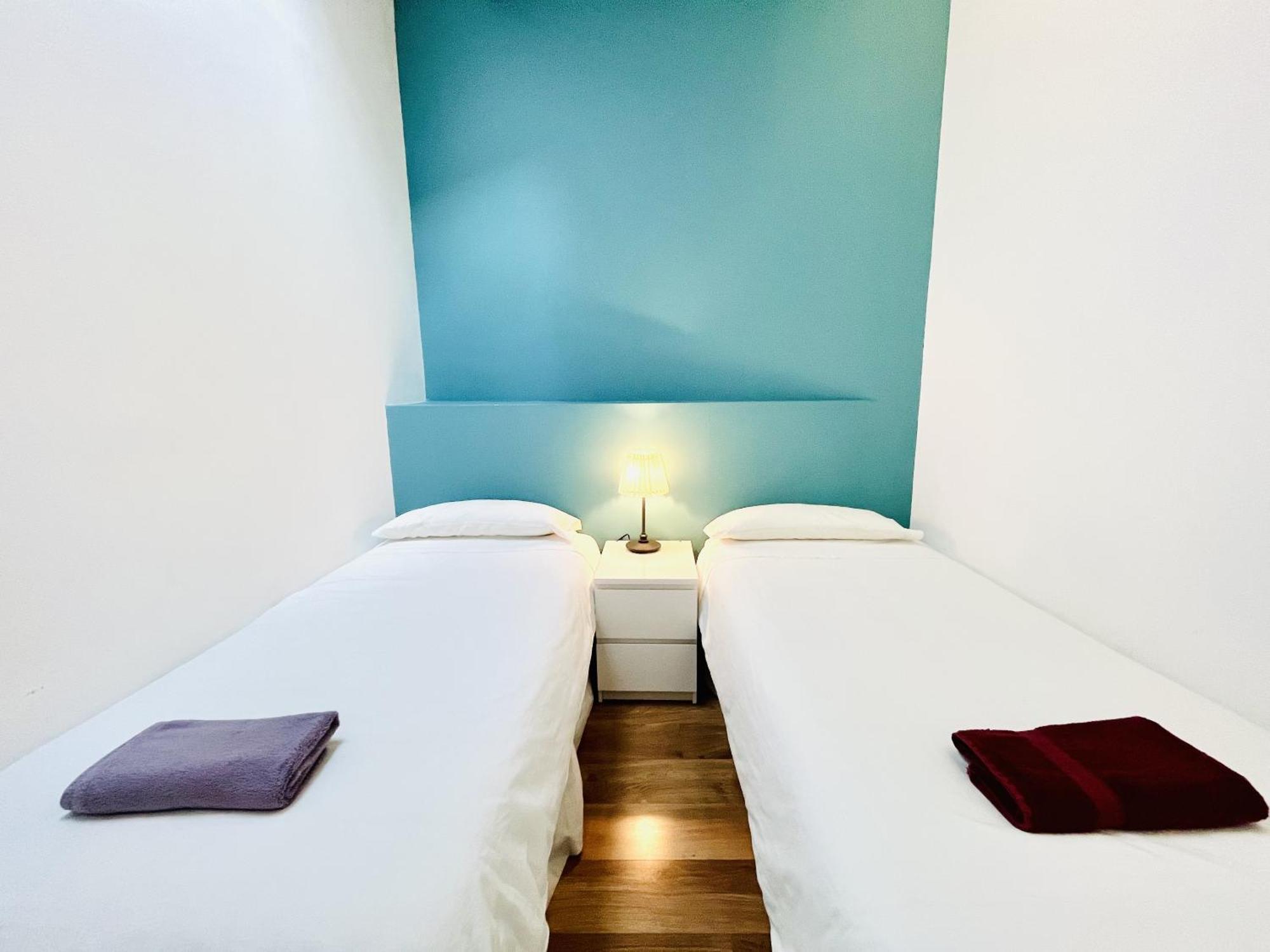 Dplace To Be - Amazing Apartments In Historic Center Madri Quarto foto